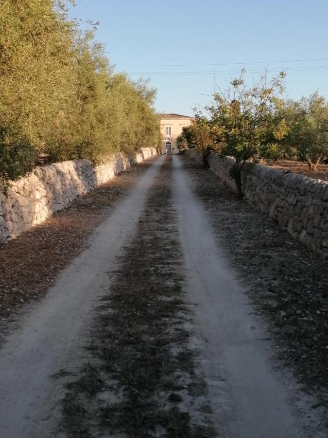 Agriturismo Baglio Calanchi Μόντικα Εξωτερικό φωτογραφία